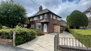 Potential to Modernise in Stockport photo